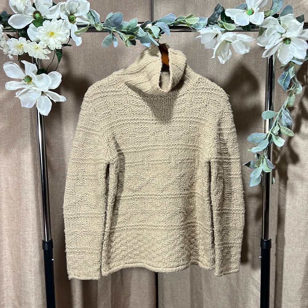 MODA INTERNATIONAL Turtleneck Cream Beige Neck Cable Knit Sweater